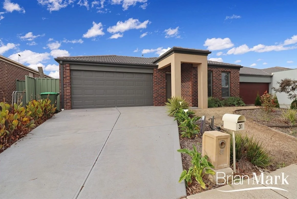 Amesbury Avenue, Wyndham Vale, VIC