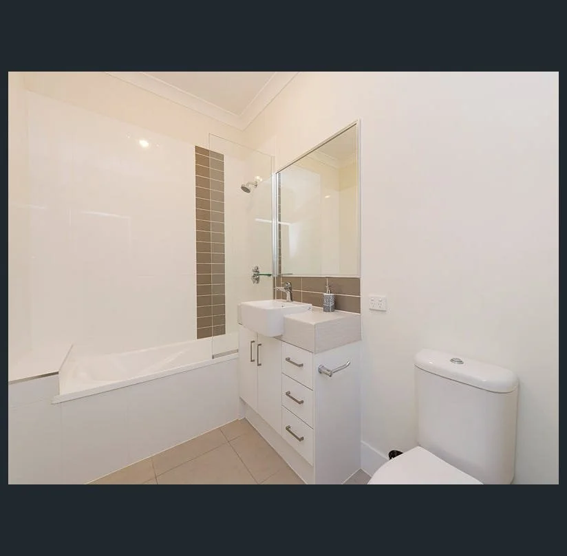 Birdwood Rd Carina Heights2.jpg